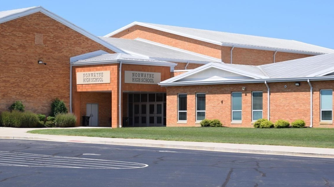 Norwayne High School building