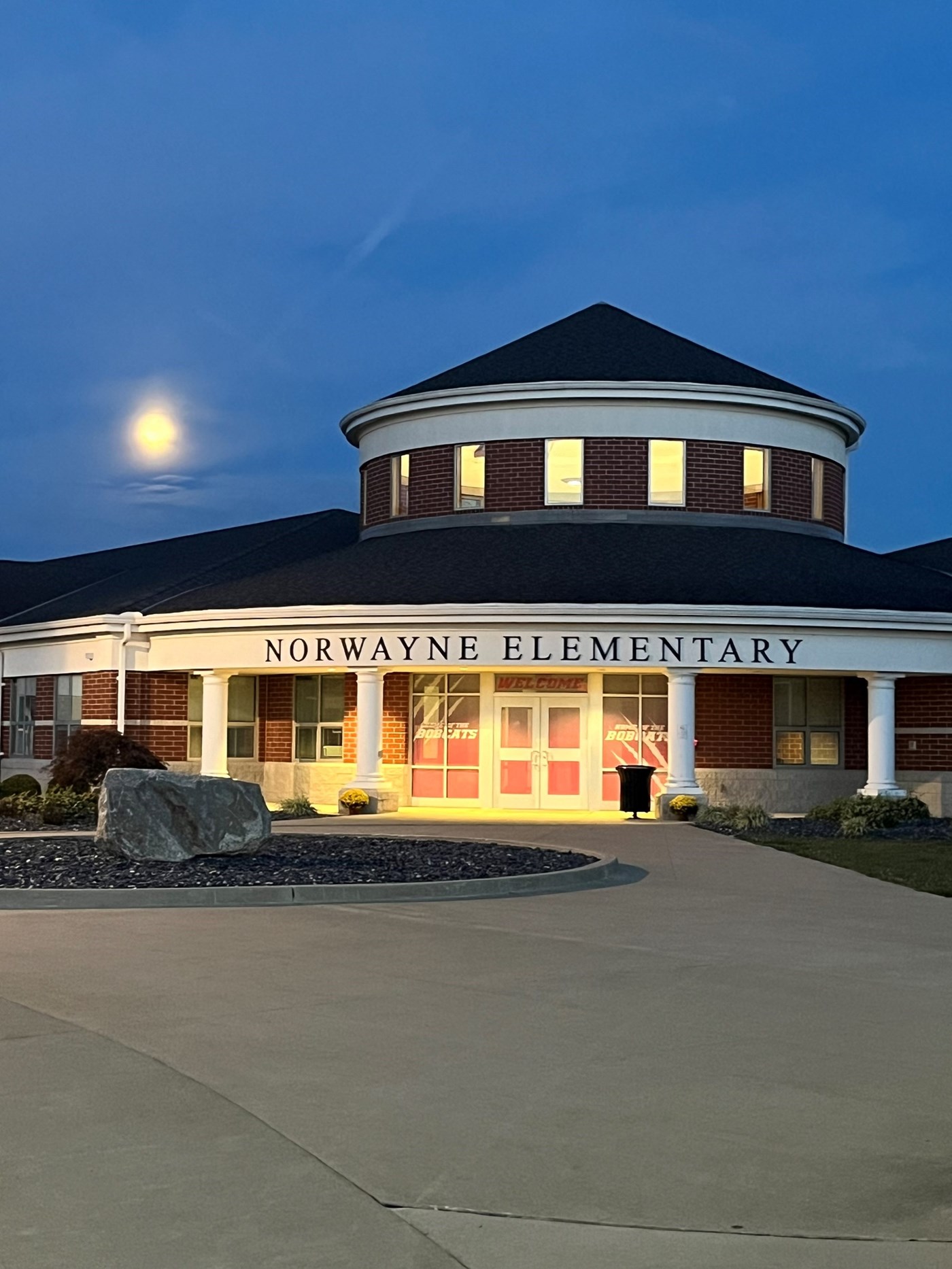 NORWAYNE ELEMENTARY